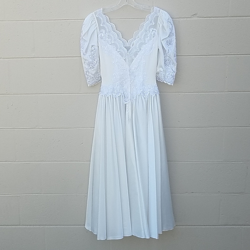 Beautiful Wedding Dress - Picture 5 of 8